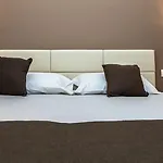 Moma Wellness & 3*