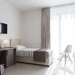 Moma Wellness & 3* Lavello