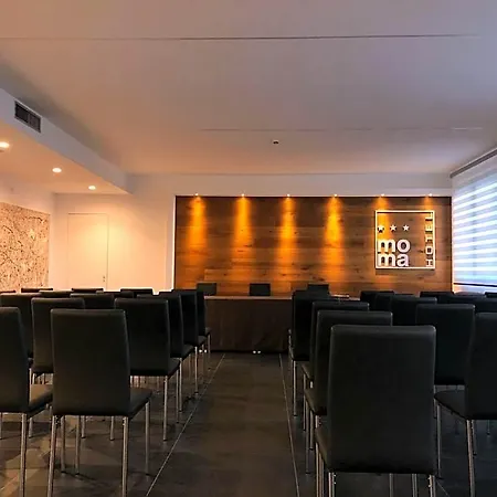 فندق Moma Wellness &