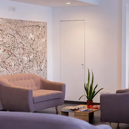 Hotel Moma Wellness & 3*