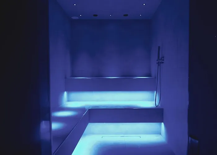 Moma Wellness & Lavello