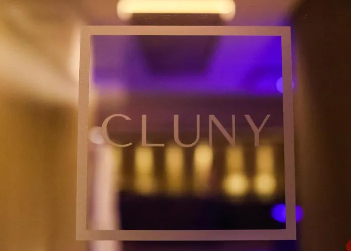 Hotel Moma Wellness & 3*