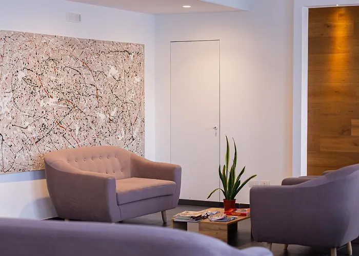 Hotel Moma Wellness & 3*